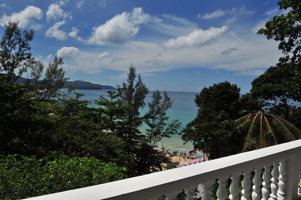 Karon Cliff Contemporary Boutique Bungalows Hotel Exterior photo