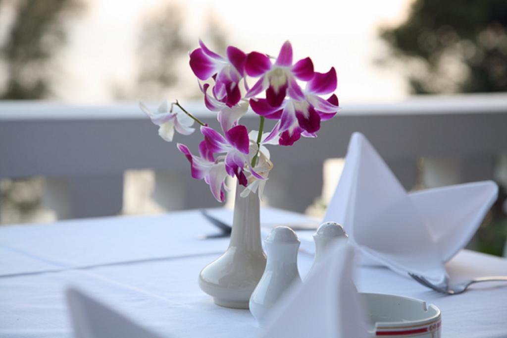 Karon Cliff Contemporary Boutique Bungalows Hotel Exterior photo
