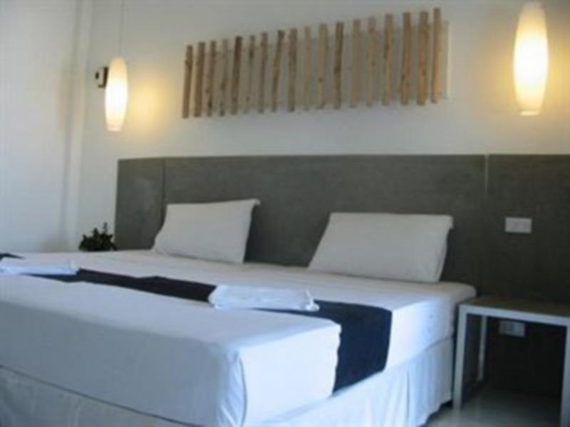 Karon Cliff Contemporary Boutique Bungalows Hotel Exterior photo